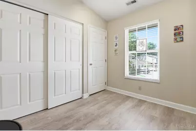 1825 S Marshall Road #I1, Middletown, OH 45044 - Photo 16