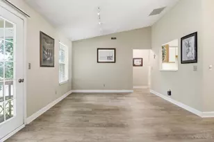 1825 S Marshall Rd, Middletown, OH 45044 - Photo 6