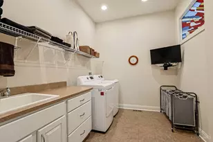 115 Candlewood Cir, Montgomery, OH 45249 - Photo 44
