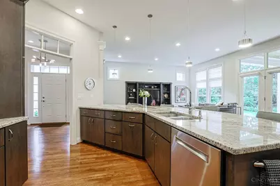 115 Candlewood Circle, Montgomery, OH 45249 - Photo 14