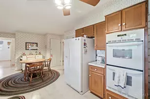 5914 Fawnridge Ct, Green Township, OH 45239 - Photo 18