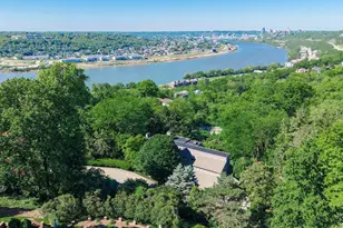 20 Grandin Ln, Cincinnati, OH 45208 - Photo 2