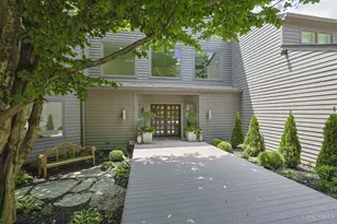 20 Grandin Ln, Cincinnati, OH 45208 - Photo 2