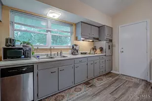6439 Canastota Dr, Fairfield Township, OH 45011 - Photo 6