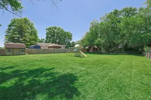 813 S 1st St, Trenton, OH 45067 - Photo 34