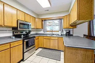 813 S 1st St, Trenton, OH 45067 - Photo 14