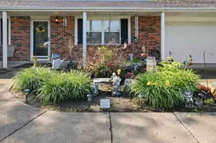 8233 Meadowlark Dr, Carlisle, OH 45005 - Photo 4