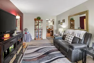 2635 Keysport Ln, Cincinnati, OH 45231 - Photo 2