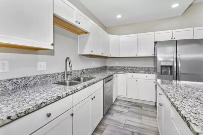 4703 Stewart Avenue, Cincinnati, OH 45227 - Photo 14
