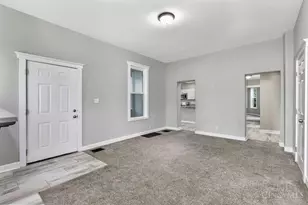 4703 Stewart Ave, Cincinnati, OH 45227 - Photo 10
