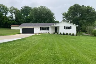 3040 Werkridge Dr, Cincinnati, OH 45248 - Photo 1