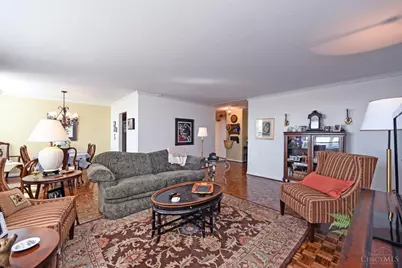 2444 Madison Road #1811, Cincinnati, OH 45208 - Photo 14