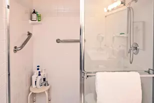 2444 Madison Rd, Cincinnati, OH 45208 - Photo 28