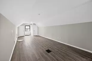 1818 Lawn Ave, Cincinnati, OH 45237 - Photo 20