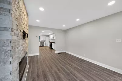 1818 Lawn Avenue, Cincinnati, OH 45237 - Photo 8