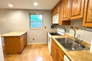 2922 Windsong Dr, Colerain Township, OH 45251 - Photo 14