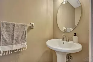 317 Meadowgreen Dr, Harrison, OH 45030 - Photo 8