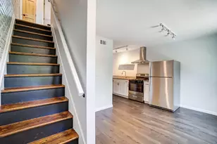 5701 Montgomery Rd, Cincinnati, OH 45212 - Photo 20