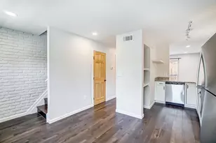 5701 Montgomery Rd, Cincinnati, OH 45212 - Photo 8