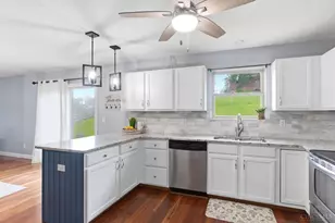 952 Golfview Dr, Hamilton, OH 45013 - Photo 8