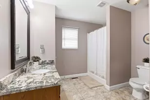 952 Golfview Dr, Hamilton, OH 45013 - Photo 12