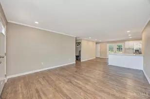 2713 John Gray Rd, Cincinnati, OH 45231 - Photo 4
