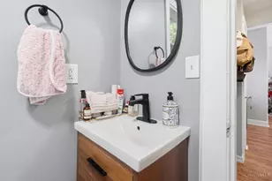 2149 W Clifton Ave, Cincinnati, OH 45219 - Photo 54
