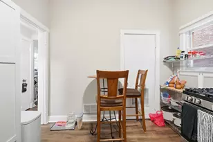 2149 W Clifton Ave, Cincinnati, OH 45219 - Photo 18