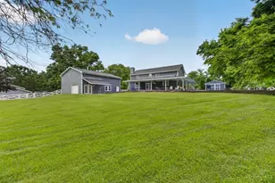 833 Carpenter Rd, Miami Township, OH 45140 - Photo 4