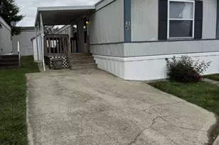250 S Nelson Ave, Wilmington, OH 45177 - Photo 1