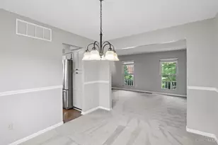5509 Windmere Dr, Green Township, OH 45248 - Photo 10