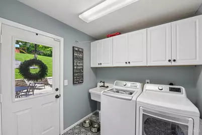 7757 Dennler Lane, Cincinnati, OH 45247 - Photo 48
