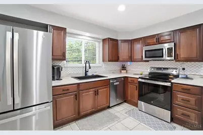 1728 Rockhurst Lane, Cincinnati, OH 45255 - Photo 6