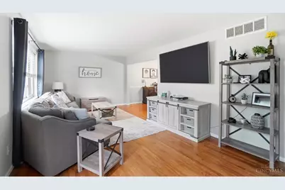 1728 Rockhurst Lane, Cincinnati, OH 45255 - Photo 2