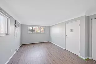 325 Pike St, Reading, OH 45215 - Photo 6