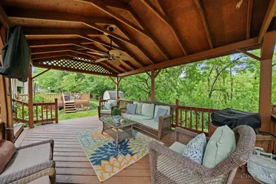 2630 Cyclorama Drive, Cincinnati, OH 45211 - Photo 32