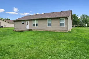 50 Douglas Cir, Pleasant Township, OH 45121 - Photo 8