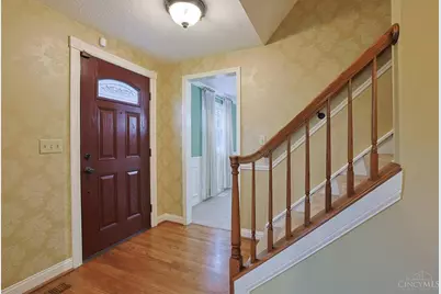 5571 Crestview Drive, Fairfield, OH 45014 - Photo 4