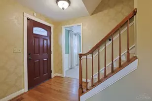 5571 Crestview Dr, Fairfield, OH 45014 - Photo 4