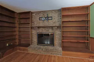 5571 Crestview Dr, Fairfield, OH 45014 - Photo 12