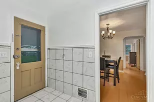 2933 Boudinot Ave, Cincinnati, OH 45238 - Photo 12
