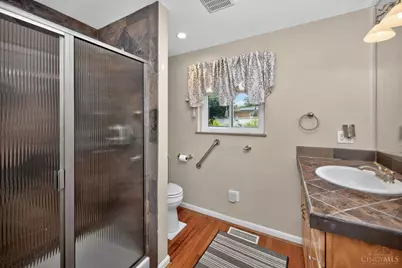 5585 Betty Lane, Miami Township, OH 45150 - Photo 24