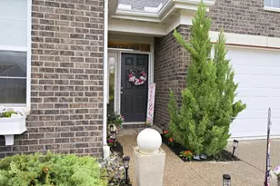 5114 Renaissance Park Dr, Middletown, OH 45005 - Photo 4