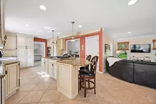 10060 Morganstrace Dr, Symmes Township, OH 45140 - Photo 8