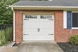 841 Sabino Ct, Springfield Township, OH 45231 - Photo 6