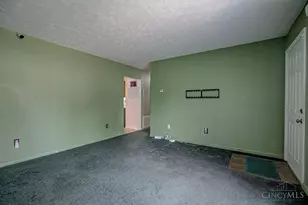 9814 Loralinda Dr, Colerain Township, OH 45251 - Photo 10