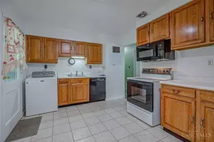 9814 Loralinda Dr, Colerain Township, OH 45251 - Photo 12