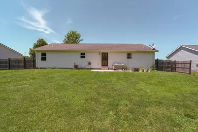 895 Riverbirch Rd, Washington Court Hous, OH 43160 - Photo 4