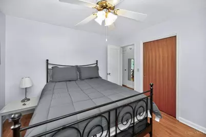 998 Vacationland Drive, Cincinnati, OH 45231 - Photo 10