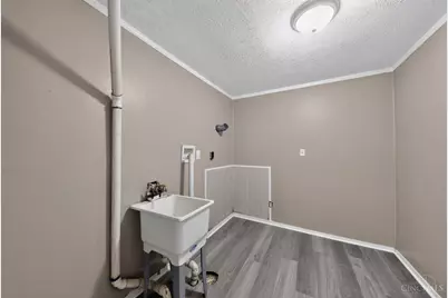 8769 Zodiac Drive, Springfield Township, OH 45231 - Photo 26